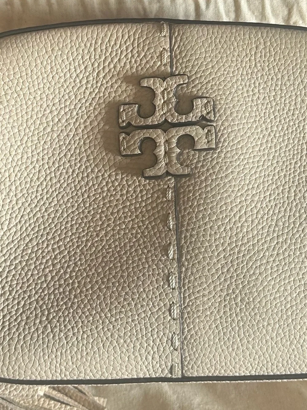 Tory Burch Cream Pebbled Leather Crossbody McGraw Camera Bag with Tassel